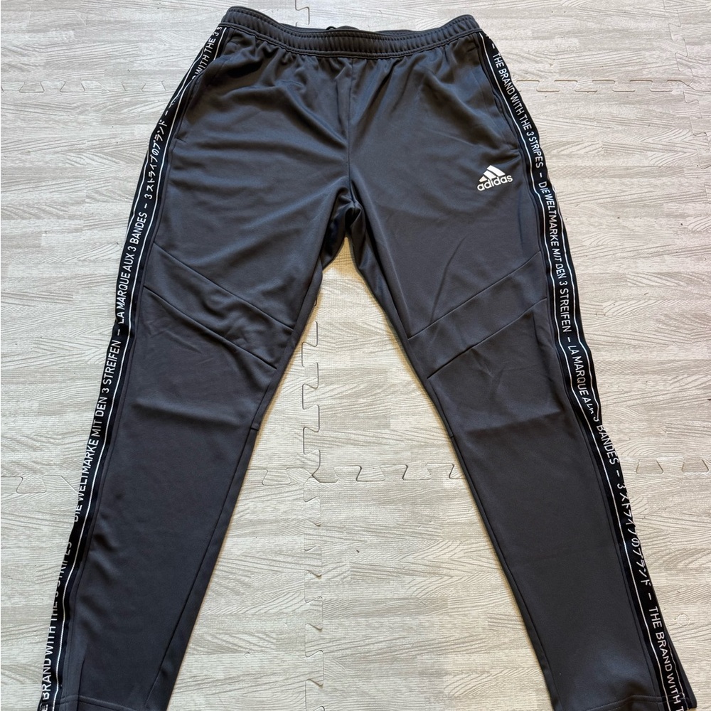 Adidas performance climacool size large men’s joggers